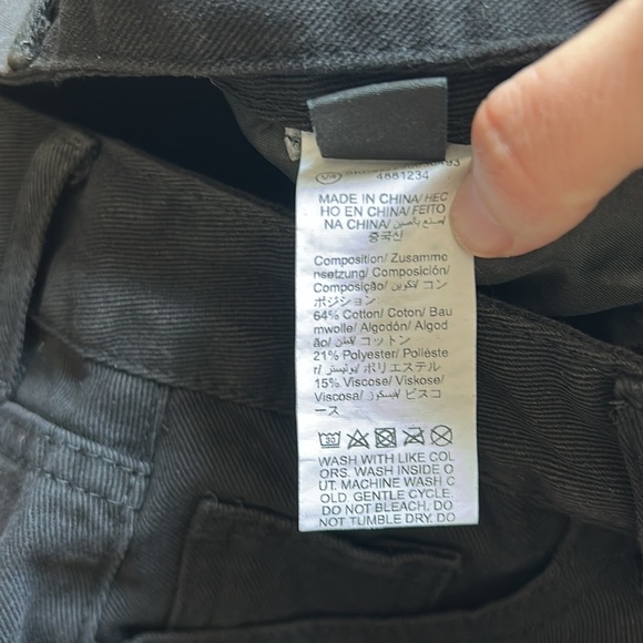 NEW Black Wide-Leg Jeans | Baggy Jeans | Black Denim Jeans | Size 28 Jeans - Picture 5 of 6